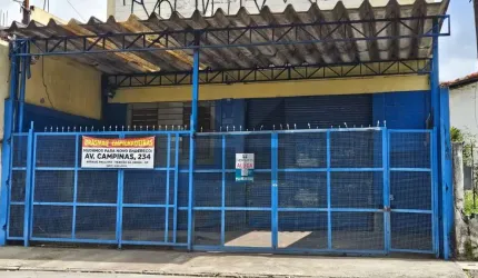 Galpão para Alugar em Taboão da Serra - 180m² Jardim Irapua