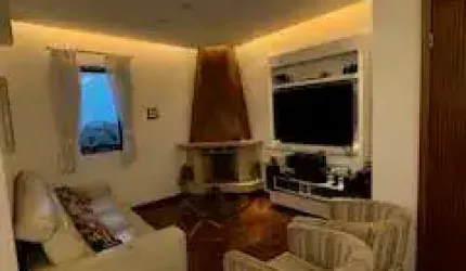 Apto com linda vista para o Ceret, ao lado do Shopping Anália Franco !!