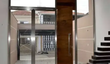Linda e moderna casa, nova. Tipo Loft.