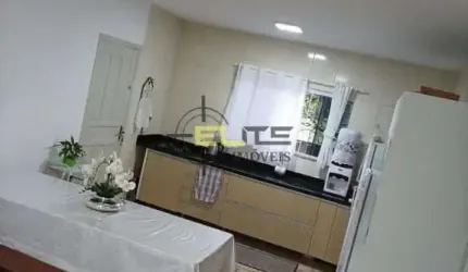 Casa à venda,  com amplo terreno de 02 dormitórios na Guarda do Cubatão - Palhoça