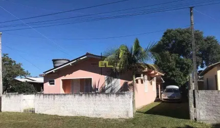 Casa à venda, na praia com 03 dormitórios na Passagem do Maciambú - Palhoça