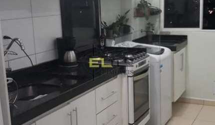 Apartamento à venda, com sacada e churrasqueira, de 02 quartos no São Sebastião - Palhoça