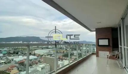 Apartamento à venda, mobiliado, de 3 dormitórios, sendo 1 suíte com sacada e banheira no Centro, em