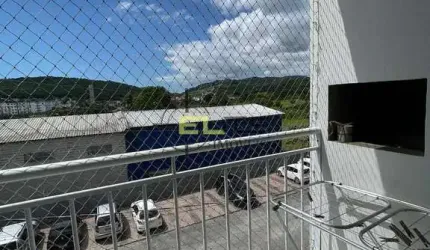 Apartamento à venda, de 2 dormitórios, sacada com churrasqueira em Fundos, em Biguaçu/SC