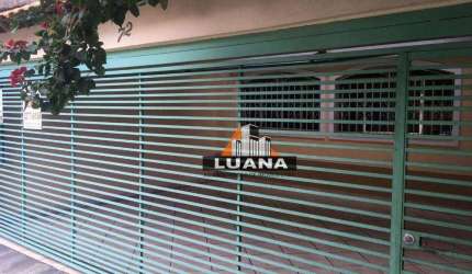 Linda casa em rua privativa. USP.