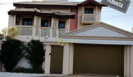 Linda Casa com 3 dormitórios, sendo 1 suíte à venda, 800 m² por R$ 1.700.000 - Wanel Ville - Sorocaba/SP