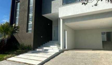 Casa Nova de Condomínio com 3 Suítes, sendo 1 Máster à venda, 225 m² por R$ 1.980.000 - Condomínio Belvedere I - Votorantim/SP
