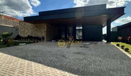 Casa de Condomínio com 4 quartos todos com suítes à venda por R$ 4.800.000 - Condomínio Saint Patrick - Sorocaba/SP
