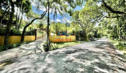 Casa em condomínio fechado com 4 quartos à venda na Rua das Camélias, 3333, Chácara Vale do Rio Cotia, Carapicuíba por R$ 1.500.000