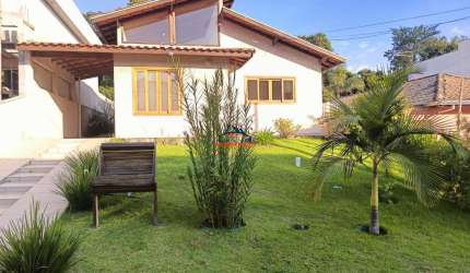 Casa em Condomínio de Luxo no Jardim Europa: 2 quartos, 2 suítes, 2 salas, 3 banheiros, 3 vagas - Vargem Grande Paulista-SP