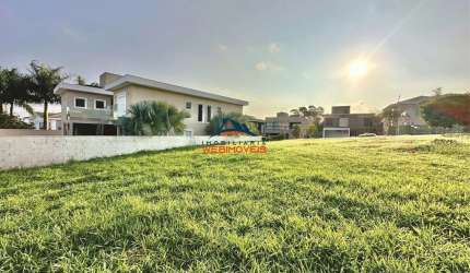 Terreno de 549,59 m² em condomínio na Granja Viana - Carapicuíba-SP: sua oportunidade de investimento!