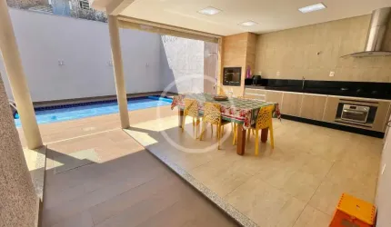 Casa em Condomío Fechado com piscina e churrasqueira codigo: 81863