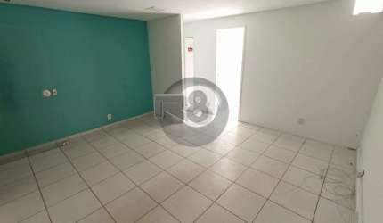 Loja de 27m² privativos, Centro!