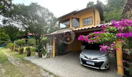 Casa próximo ao mar Pântano do Sul