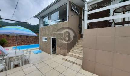 Casa à Venda no Bairro Itacorubi