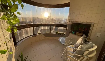 ANDAR ALTO, 3 DORMS , 2 VAGAS, VISTA MAR