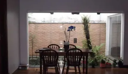 CASA TÉRREA JARDIM PRUDÊNCIA - 3 DORMITÓRIOS (1 SUÍTE) E 5 VAGAS DE GARAGEM