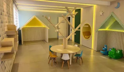 Casa à venda em Curitiba, Bairro Alto, com 3 suítes, com 285 m², Residencial Alto Boulevard