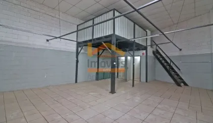 Salão Comercial de Alto Padrão no Jardim Ipiranga, Americana-SP: 2 salas, 1 banheiro, 3 vagas, 170m²