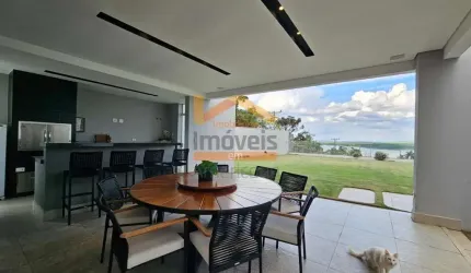 Casa de alto padrão em condomínio exclusivo em Americana-SP, 3 quartos, 3 suítes, 2 salas, 4 banheiros, 4 vagas, 261,45 m².