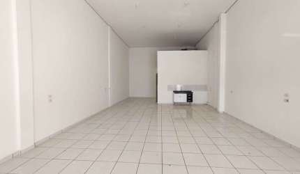 Salão Comercial para Locação no Jardim Dona Regina, Santa Bárbara Doeste-SP: 2 Banheiros, 2 Vagas de Garagem, 100m² de Área