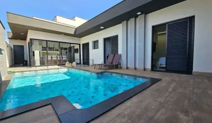 Casa de alto padrão em condomínio à venda em Nova Odessa-SP, Jardim Recanto das Águas: 3 quartos, 1 suíte, 1 sala, 4 banheiros, 4 vagas de garagem, 180,00 m².