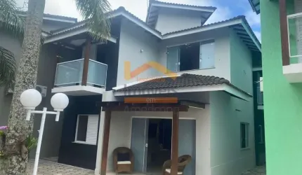 Imperdível oportunidade: Casa à venda em Caraguatatuba-SP, bairro Massaguaçu, 3 quartos, 3 salas, 2 banheiros, 1 vaga, 138m²