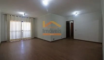 Apartamento à venda no Edifício Santo Ângelo em Americana