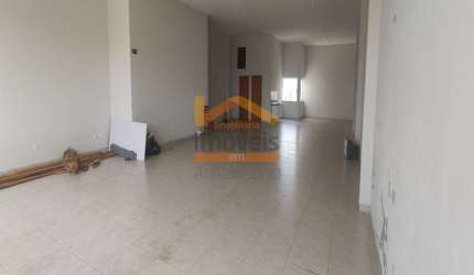 Salão comercial sobre loja para locação no bairro Dona Regina  em Santa Bárbara dOeste SP R$ 3.500,00