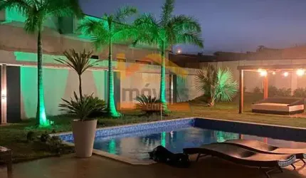 Imponente Residência em Condomínio à Venda em Nova Odessa-SP, Bairro Estância Hípica: 3 quartos, 3 suítes, 3 salas, 2 banheiros, 5 vagas, 388m².