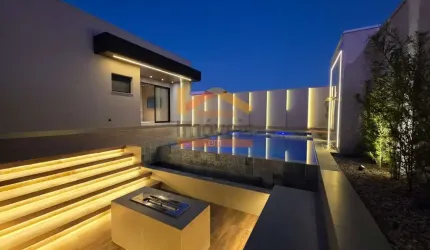 Casa de luxo em condomínio no Jardim Recanto das Águas - Nova Odessa-SP: 3 quartos, 3 suítes, 2 salas, 4 banheiros, 4 vagas de garagem, 208m².