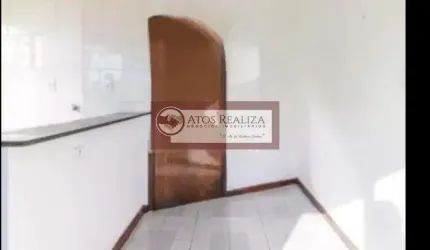 Alugo Sobrado com entrada compartilhada no Jd Satélite -São Paulo. Com Sala, cozinha, banheiro, área de serviço, R$ 1.250. OBS: Com  vaga de garagem R$ 1.450,00 Agende uma visita.