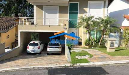 Casa em condomínio 396m² com 4 dormitórios no Condomíno Pinheiros.