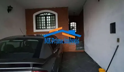 Lindo e amplo sobrado na Vl. Pestana com 03 dormitórios e espaço gourmet.