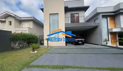 Casa em condomínio 290m² com 3 suítes no New Ville.