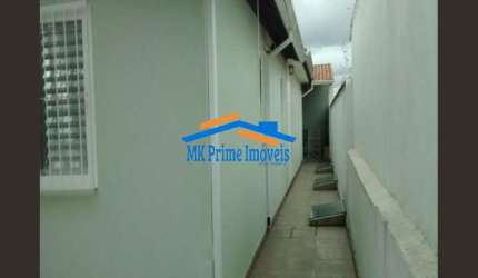 Casa à Venda – 3 Dormitórios, Suíte com Hidro e Espaço Gourmet.