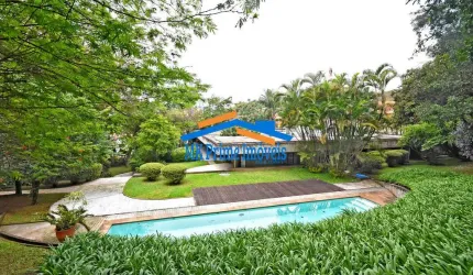 CASA COM TERRENO DE 3.100M² NA REGIÃO DA CIDADE JARDIM/SP