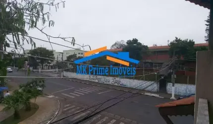 Ótimo imóvel  com 2 casas na Cidades das flores - Osasco