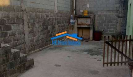 Ótimo Imóvel para Renda com 2 Casas no Quintal.