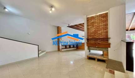 Chácara São João - 4d/1ste - Integrada, lareira, piscina e churrasqueira!