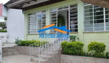 Casa Ampla com 2 Salões Comerciais: Ideal para Morar e Gerar Renda!