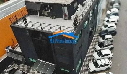 Ótimo Prédio 800m² de A.C -  com 4 Andares no Alpha Conde Comercial.