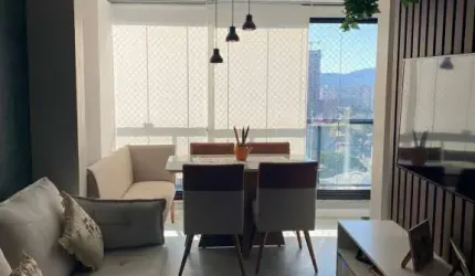 MARAVILHOSO Apartamento 3 Suítes 2 Vagas Totalmente Mobiliado.