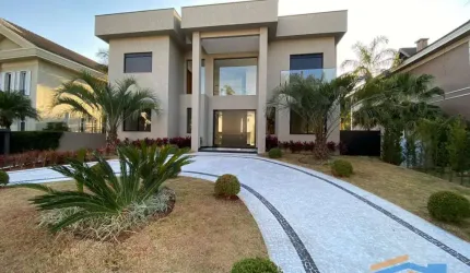 Mansão 800m² - 5 Suítes, 6 Vagas no TAMBORÉ 3 - Santana do Parnaíba.