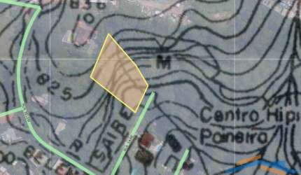 Terreno em Aclive com 2.753m² - Carapicuíba - SP.