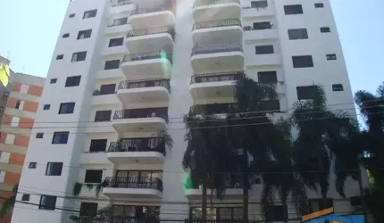 Apartamento 194m² com 3 suítes no Ed. Priscila no São Francisco.