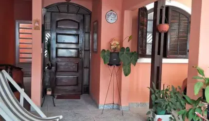 Excelente Casa Térrea com 3 dormitórios no Jd Santo Antônio Osasco SP