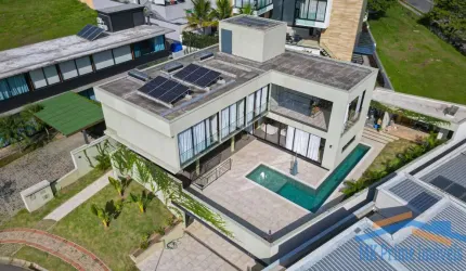 Casa em Condomínio no Itahyê com 4 suítes-Santana de Parnaíba- SP