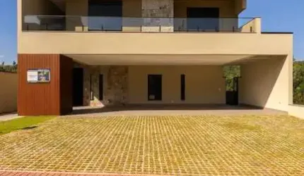 Excelente Casa em Condomínio - Residencial Itahyê