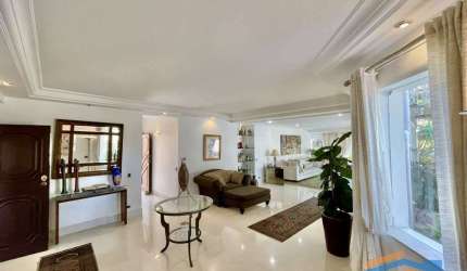 Cond. Recanto Inpla - Privacidade, 4 stes, lareira, piscina, gourmet!